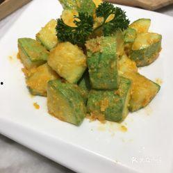 黑瓜吃料入口在哪里买,揭秘热门美食购买攻略