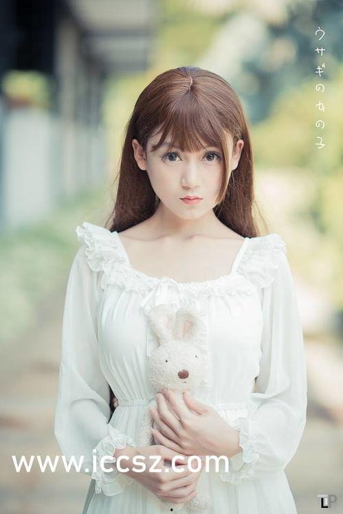 反差婊吃瓜黑料热门网曝蘑菇动漫,婊吃瓜黑料背后的真相揭秘