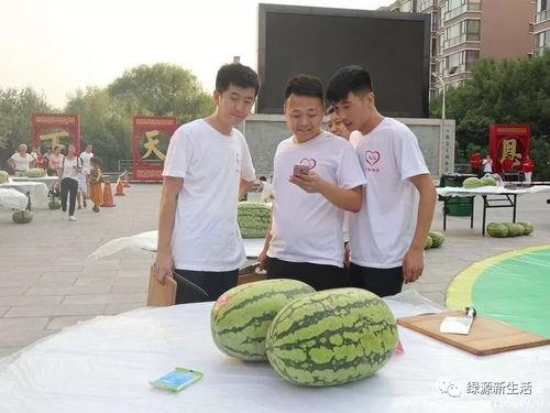 今日吃瓜现场,揭秘娱乐圈最新热点事件